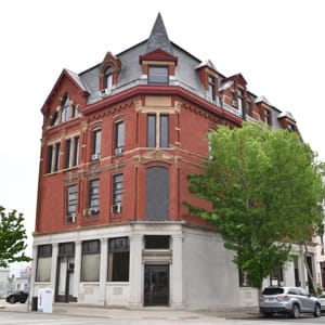 Exterior Photo of the Office Building of Lange, Quill & Powers, PLC